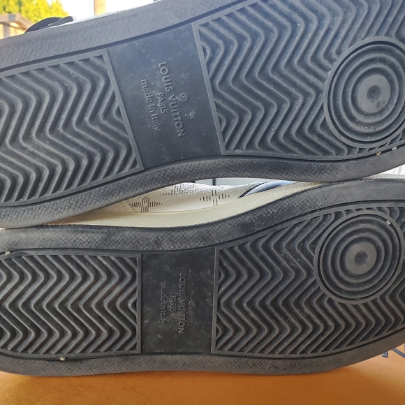 Louis Vuitton Rivoli Sneaker Boot - Picture 4 of 5